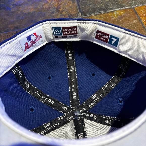 Rare Retro Toronto Blue Jays New Era Fitted Hat Size 7 - Picture 3 of 3